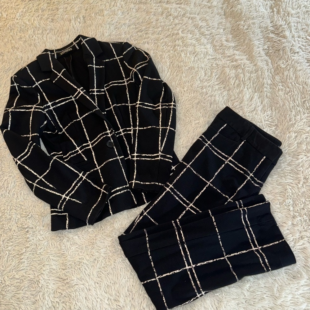 Black and White Checkered Blazer and Pants Suit